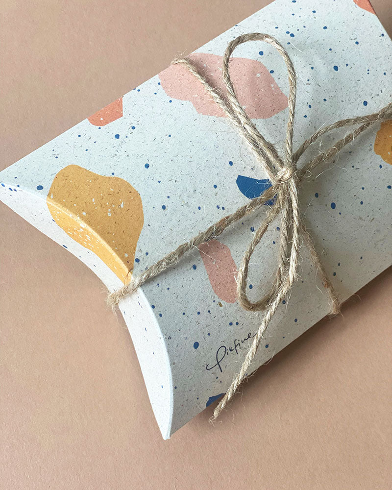 Pillowbox "colourful terrazzo"