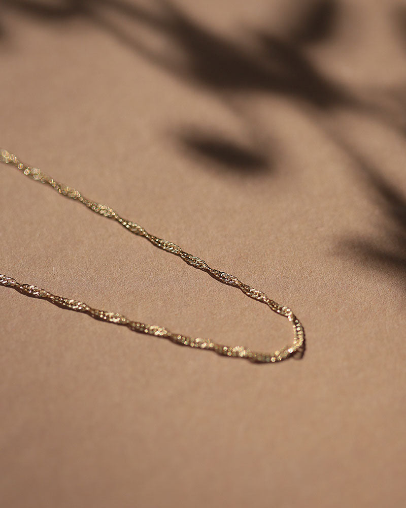 Gedrehte Kette "Ruby"