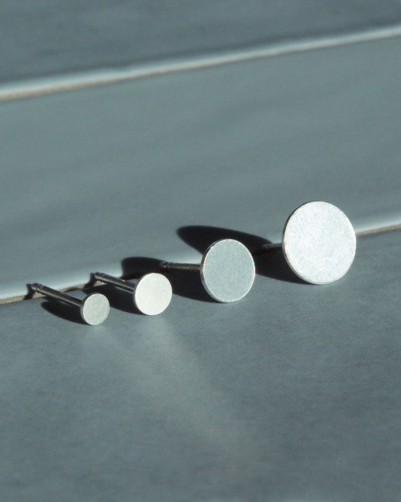Ohrstecker "Dot" // 4 Größen